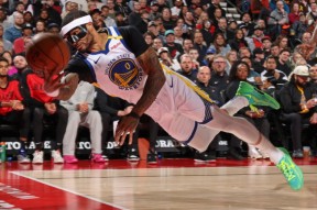 开云网页版 -集结日体能课后，波特兰开拓者强势反弹备战NBA常规赛，目标明确，临场指挥获称赞的简单介绍